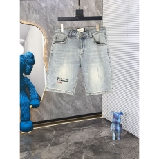 Gucci Jeans